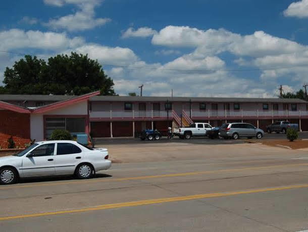 American Inn & Suites Childress Exteriör bild